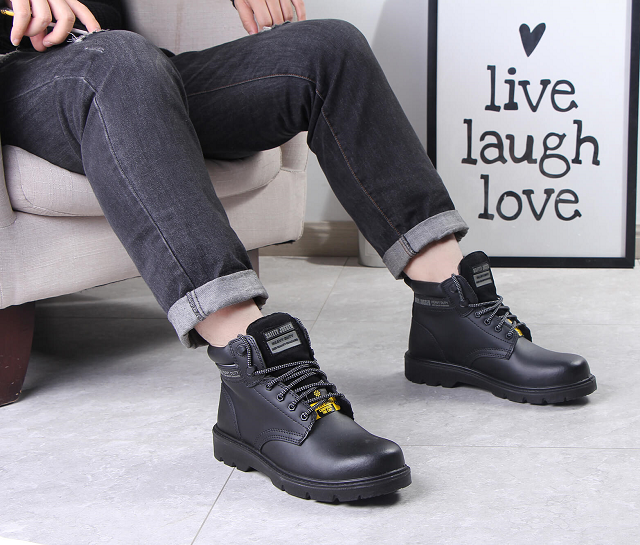 Lựa chọn giày bảo hộ lao động JOGGER phù hợp với ngành nghề