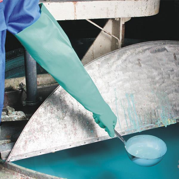 Găng tay chống hóa chất