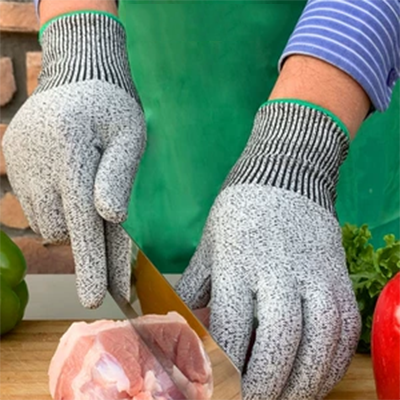 Điều Kiện Để Găng Tay Chống Cắt Được Phép Tiếp Xúc Trực Tiếp Với Thực Phẩm